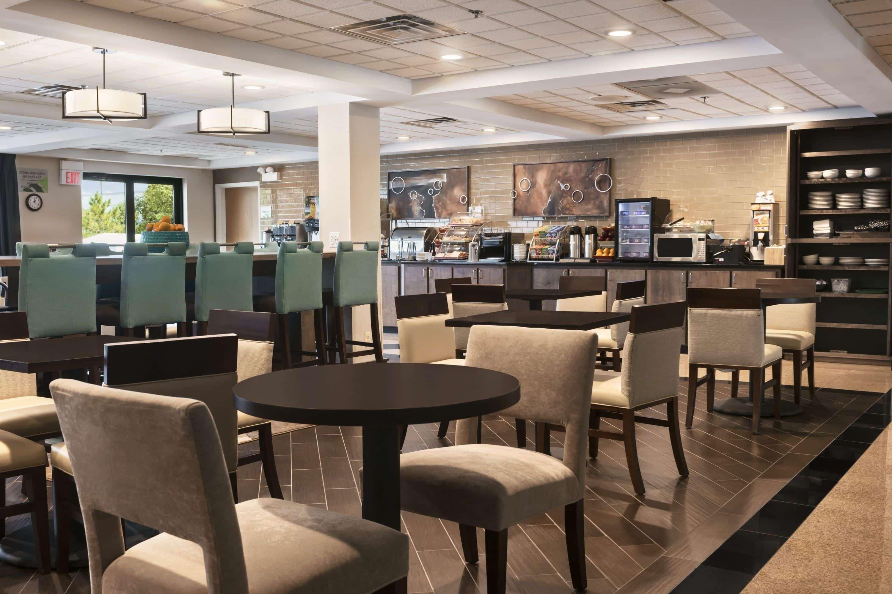 Wingate By Wyndham Chicago Schaumburg Hotel Exterior photo