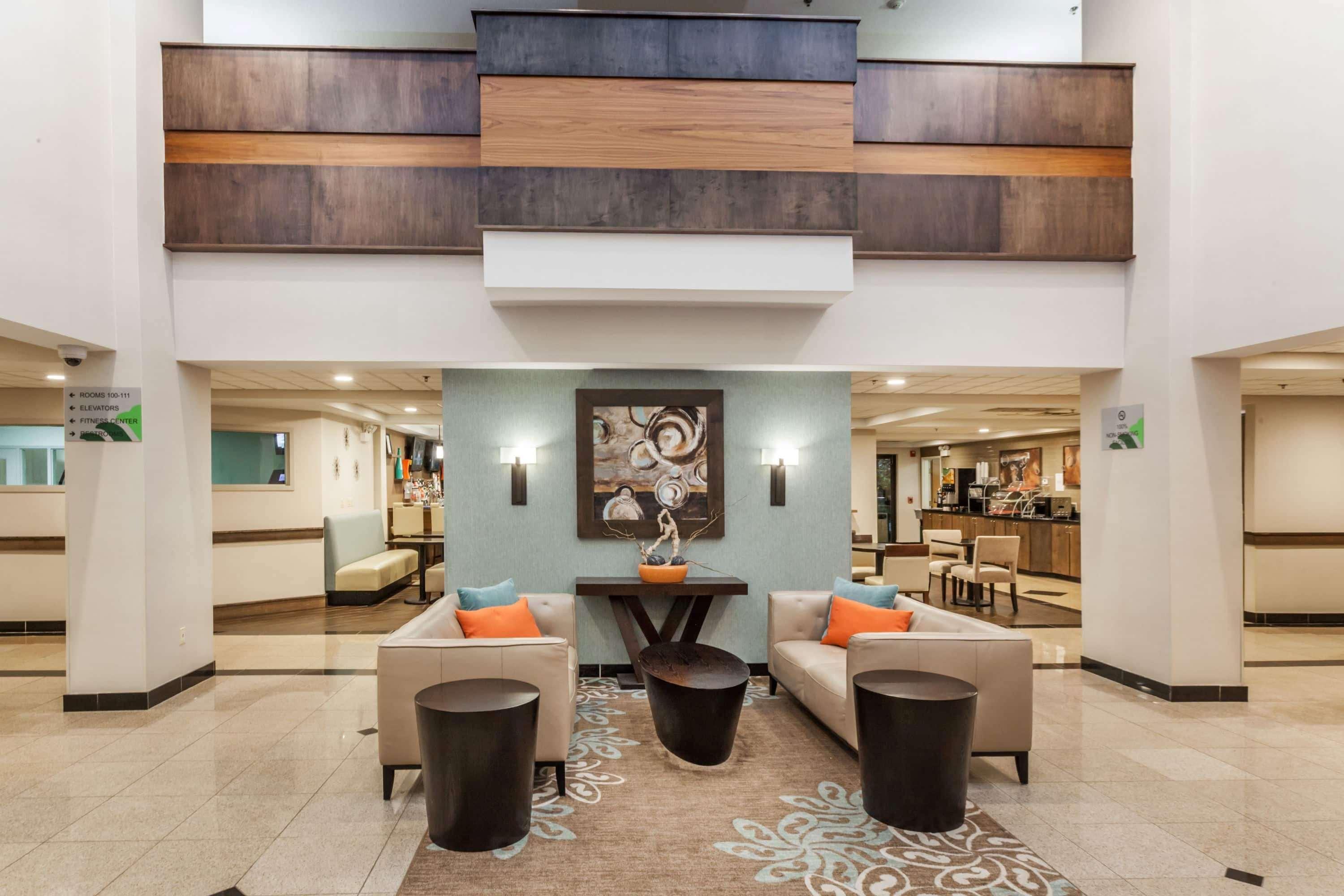 Wingate By Wyndham Chicago Schaumburg Hotel Exterior photo